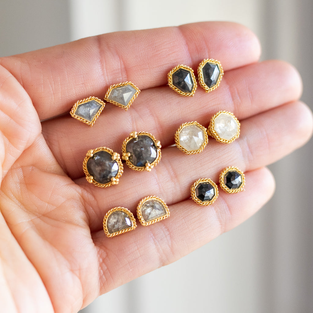 Stud Earrings – Amáli Jewelry