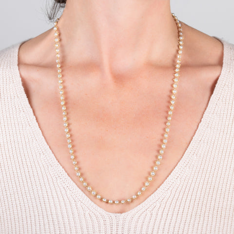 Akoya pearl necklace on a model