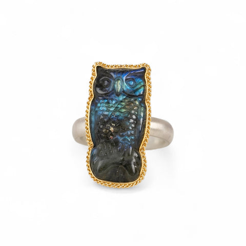 Handmade fine jewelry labradorite owl ring set in 18k gold with a sterling silver band