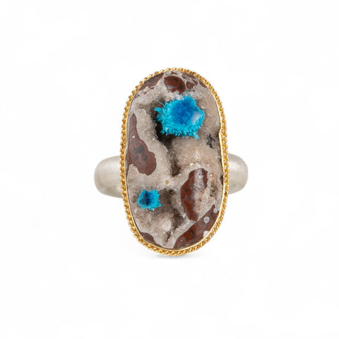 Handcrafted ring with a cavansite quartz gemstone, 18k gold bezel and sterling silver band