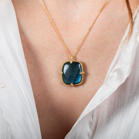Labradorite necklace on model