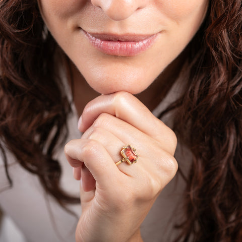 Sunstone and gold ring