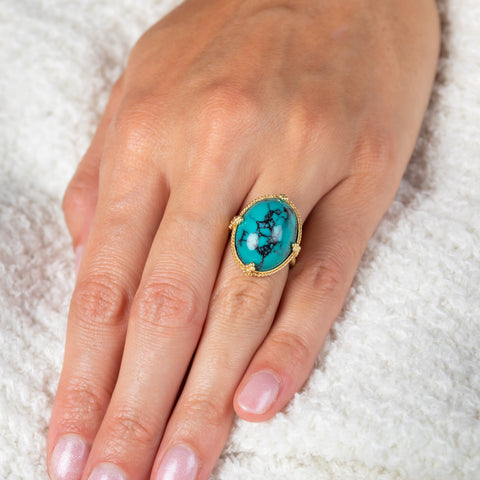 Turquosie ring on model