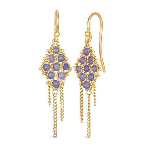 Small tanzanite beads are woven with 18k yellow gold chain in a diamond lattice pattern and have three dangling chains. The earrings are fastened with french hook closures.