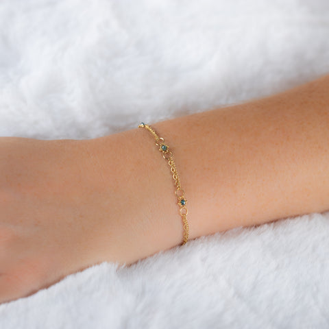 Blue Diamond Whisper Chain Bracelet in 18k Gold