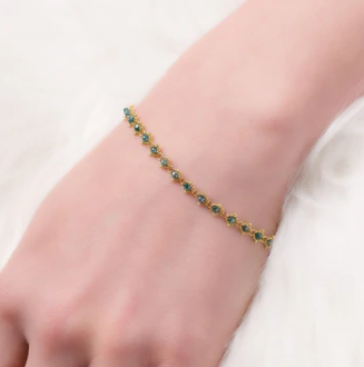 Stylish Women’s Minimalist Bracelets for Every Occasion