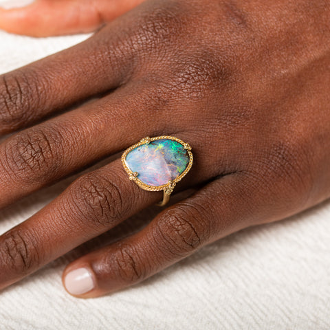 18k Gold Boulder Opal ring