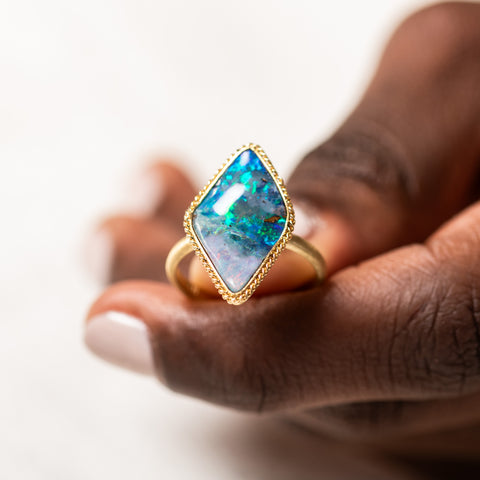 18k Gold Boulder Opal ring