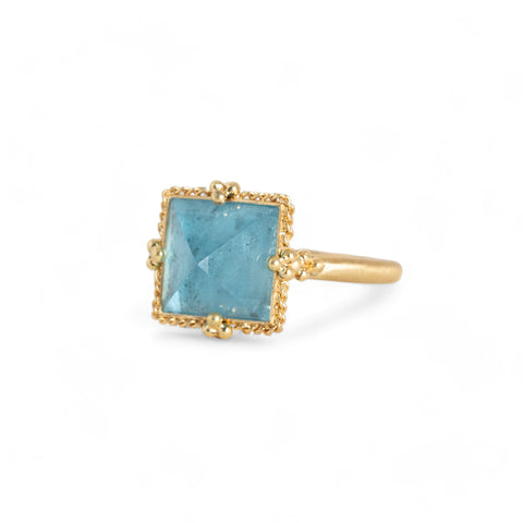 Light blue aquamarine ring side view