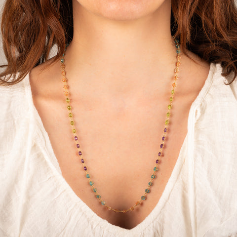 Woven multicolor necklace on model