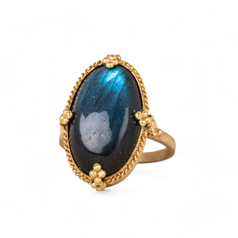 Oval labradorite ring