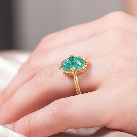 Paraiba tourmaline tranquility ring on a model side view