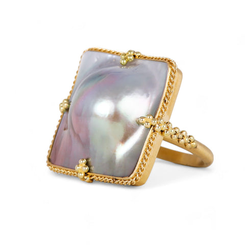 Square mabe pearl side view