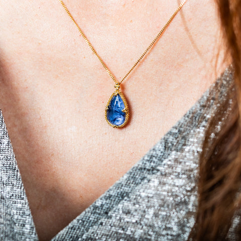 Tanzanite teardrop necklace side view