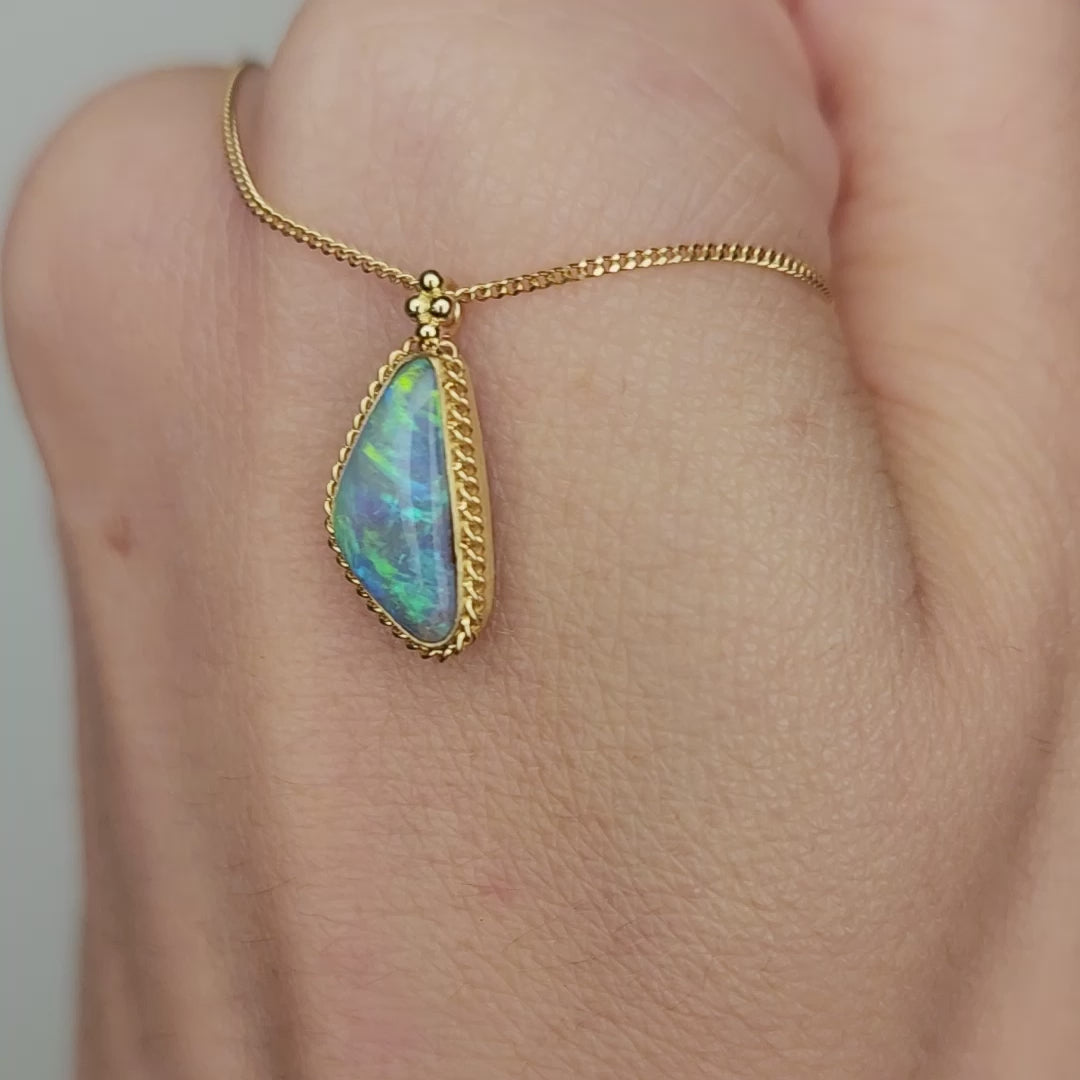 Australian Opal necklace video