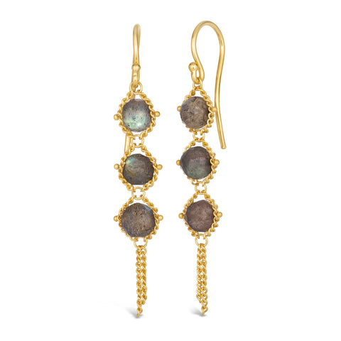 A pair of long 18k yellow gold earrings are crafted with labradorite beads suspended in delicate chain. The earrings are fastened with French hook closures.